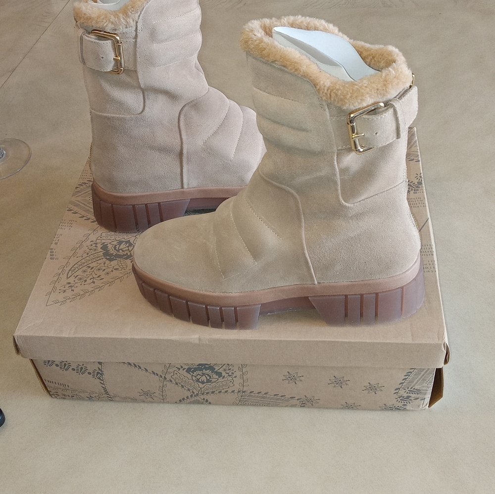 FREE PEOPLE Fable Faux-Fur-Lined Sand-Suede Boots Size 7 - Picture 10 of 16